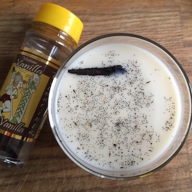 Mandelmilch mit echter Vanille